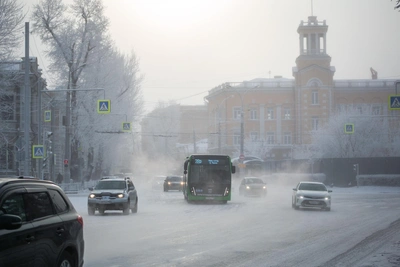 Truck collides with bus in Irkutsk