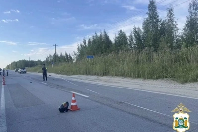 В Пыть-Яхе погиб мотоциклист после столкновения с легковушкой