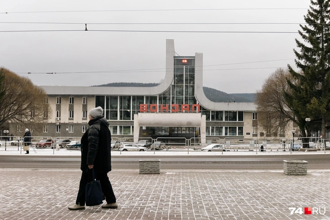 Отсылка к горам&nbsp;— вытянутая вверх по центру крыша | Источник: Наталья Лапцевич