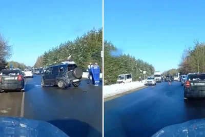 Внедорожник и микроавтобус столкнулись на Бору из-за гололеда