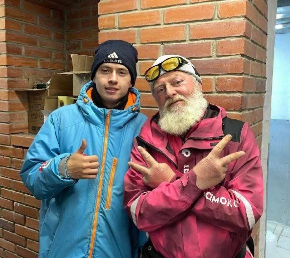 Читатель прислал в телеграм-канал редакции: «Дед&nbsp;— самый лучший человек был. Земля тебе пухом, хорошие люди уходят вперед» | Источник: читатель 74.RU