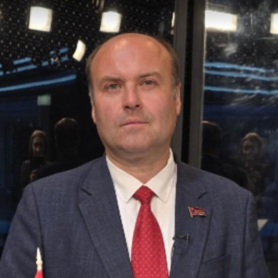 <p>Денис Сидоров</p>