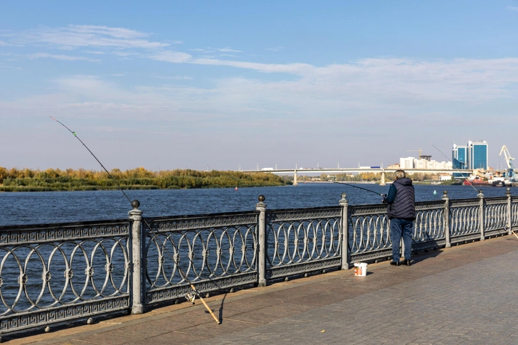 Петровская набережная в Астрахани | Источник: Alexey Smyshlyaev/Shutterstock/Fotodom.ru