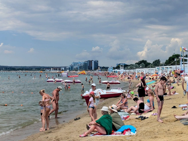 Камка еще не успела испортить море | Источник: Оксана Витязь