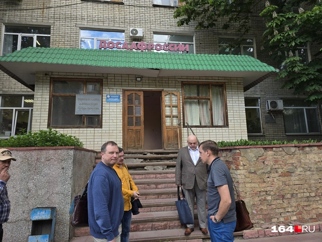 Экс-министр и его адвокаты не захотели комментировать окончание процесса до приговора суда | Источник: Семен Коротов-Майбах / 164.RU