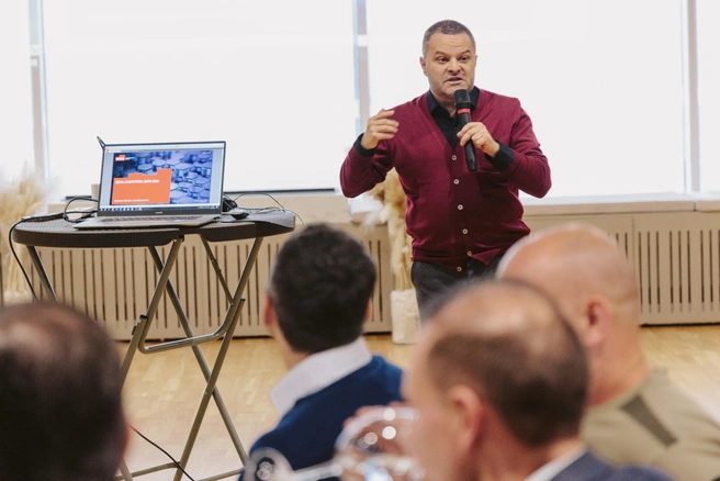 Источник: Илья Бархатов
