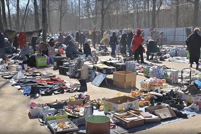 Как отличить винтаж и торговаться на Удельном рынке