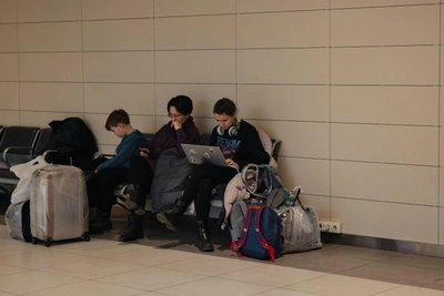 Более 40 рейсов задержаны в аэропорту Казани из-за угрозы атаки БПЛА