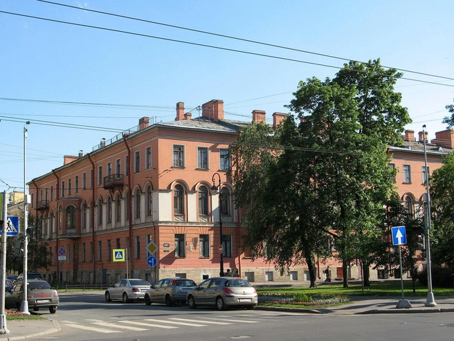 Доходный дом Василия Юнкера-старшего на Большом проспекте Васильевского острова в наши дни | Источник: Екатерина Борисова, CC BY-SA 3.0, via Wikimedia Commons