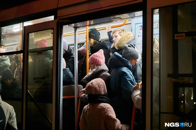 Цены выросли на все виды транспорта | Источник: Александр Ощепков / NGS.RU