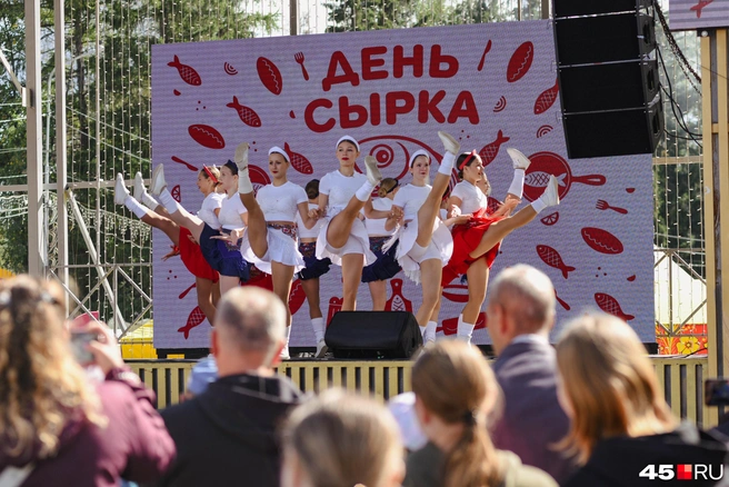 Выступления спортивных клубов | Источник: Надежда Тихомирова / 45.RU