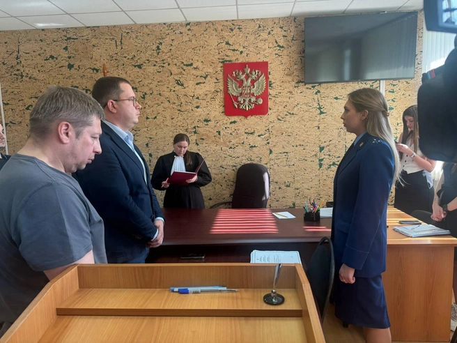 В Екатеринбурге бывший чиновник получил условный срок за передачу взятки своему начальнику | Источник: Суды Свердловской области / Telegram