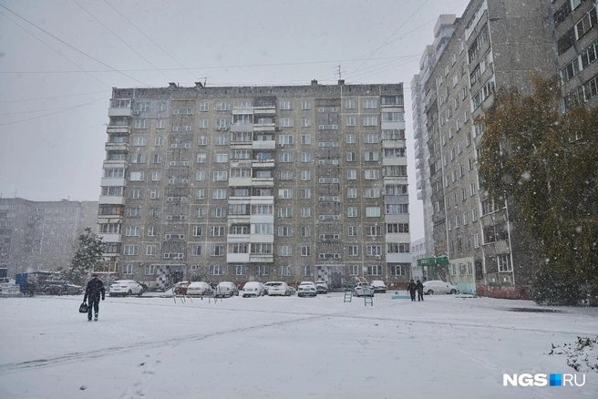 На Кропоткина несколько больших домов без отопления | Источник: Александр Ощепков / NGS.RU