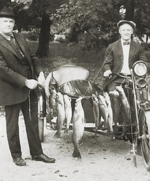 История одной фотографии: основатели Harley-Davidson, 1922