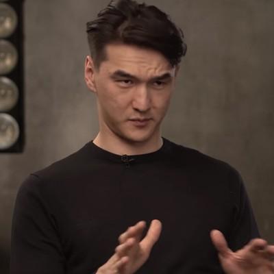 «Какой стыд — вот это синхронное мочилово!»: Ксения Собчак о задержании Нурлана Сабурова, который называл ее лошадью