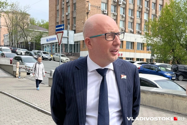 Экс-депутат Шульга потребовал лишить председателя Заксобрания Волошко статуса депутата | Источник: Елена Буйвол / VLADIVOSTOK1.RU
