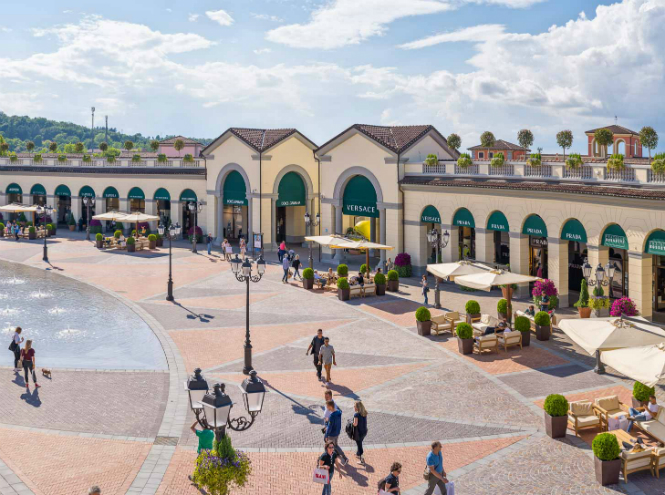 То, что доктор прописал: шопинг-терапия в итальянском аутлете Serravalle Designer Outlet