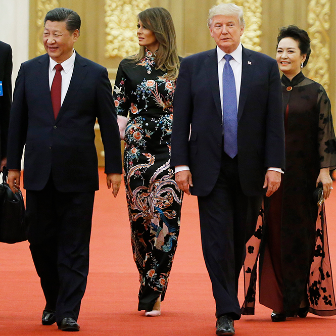 Мелания Трамп впервые повторила образ другой звезды | marieclaire.ru