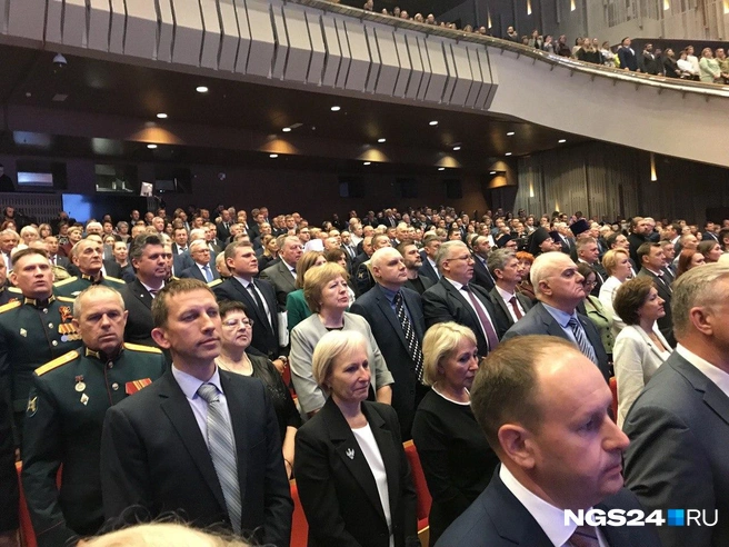 Упражнение для глаз: нужно найти на фото Александра Усса | Источник: Кадрия Катцина / NGS24.RU