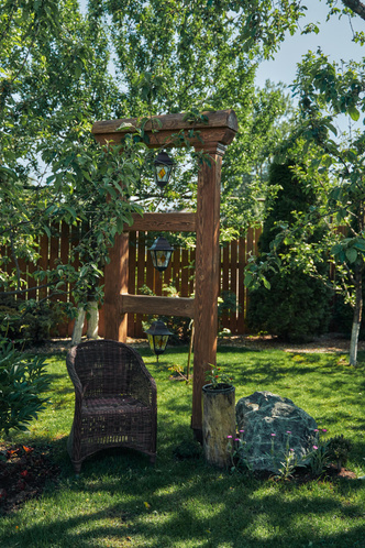 «Сад как конструктор, заниматься им можно бесконечно» — художник Никита Макаров о творчестве, времени и своей семье