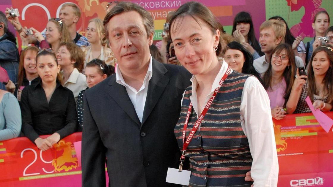Михаил Ефремов развелся с пятой женой после 23 лет брака