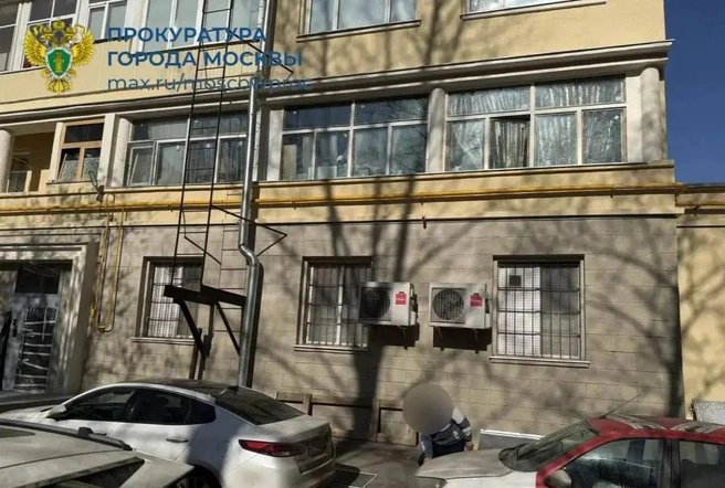 Девочка выпала из окна на юге Москвы | Источник: ПРОКУРАТУРА МОСКВЫ / МАХ