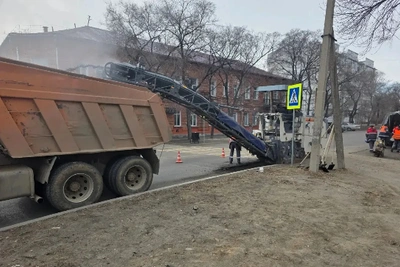 В Благовещенске стартовал масштабный ямочный ремонт дорог