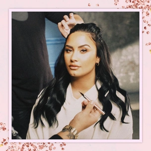 Деми Ловато от души посмеялась над собой, пересмотрев «Camp Rock: Музыкальные каникулы»