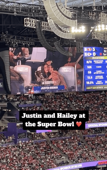 Влюблены как никогда: Джастин и Хейли Биберы на Суперкубке