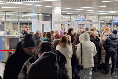 Гигантская пробка и очередь в Екатеринбурге из-за концерта