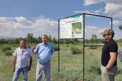 Выездное совещание Минстроя на набережной Сукпака