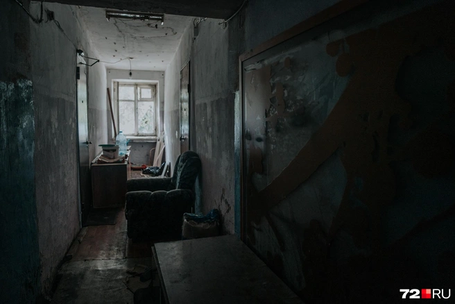 Почти расселенные дома в плачевном состоянии  | Источник: Ирина Шарова / 72.RU 