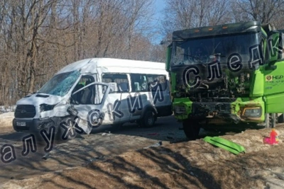 СК расследует ДТП в Дзержинском округе с восемью пострадавшими