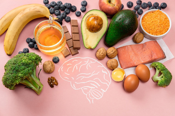 Еда для самых умных: 6 продуктов, которые улучшат вашу память