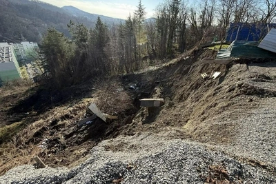 Cleanup begins for major mudslide that blocked road in Sochi