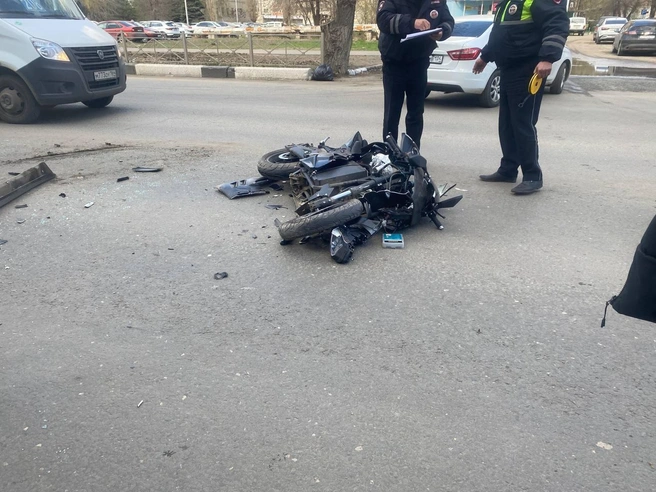 На место аварии также приезжал экипаж ДПС и аварийный комиссар | Источник: предоставлено героем публикации