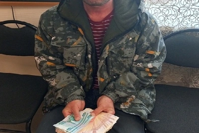 Полицейские вернули потерпевшему 190 тысяч рублей в Агаповском районе