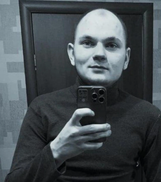 У Влада остались дочка и жена | Источник: личная страница погибшего Владислава в социальных сетях
