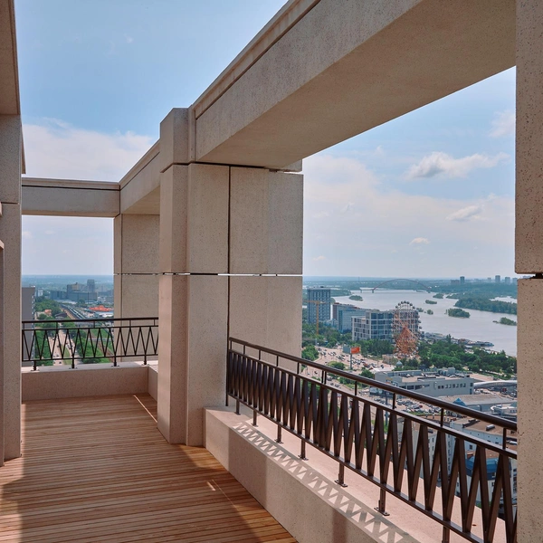 Вид с террасы каждый день разный, всегда красивый | Источник: ООО «Брусника»