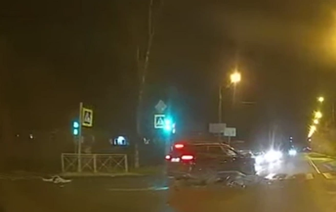 Сразу после столкновения | Источник: ДТП и ЧП | Санкт-Петербург / Vk.com