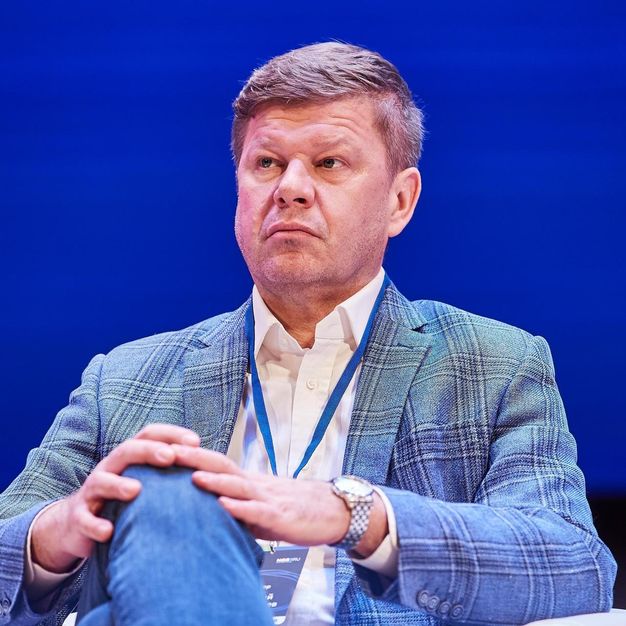 <p>Дмитрий Губерниев</p>