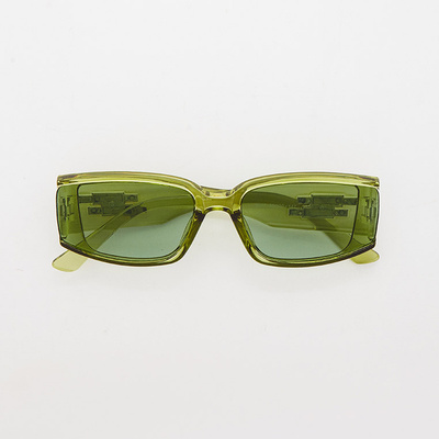 Зеленые очки 