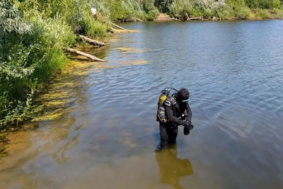Тело утонувшего мужчины нашли в озере в Чапаевске