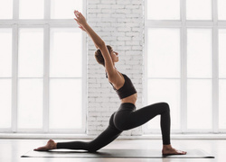 Женская йога: 8 простых и очень полезных упражнений