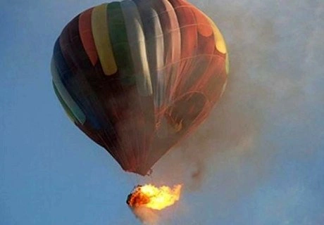 В США 16 человек погибли на шаре, задевшем ЛЭП (видео) | ya62.ru
