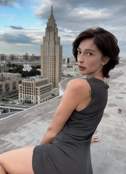 Настя Ивлеева | www.starhit.ru