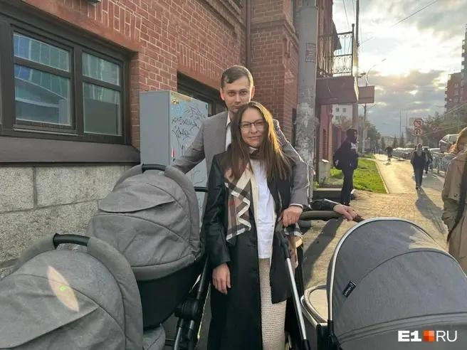 Многодетная мама Кристина считает, что всегда выбор должен касаться исключительно семьи, а запрещать аборты нельзя | Источник: Ксения Маринина / E1.RU