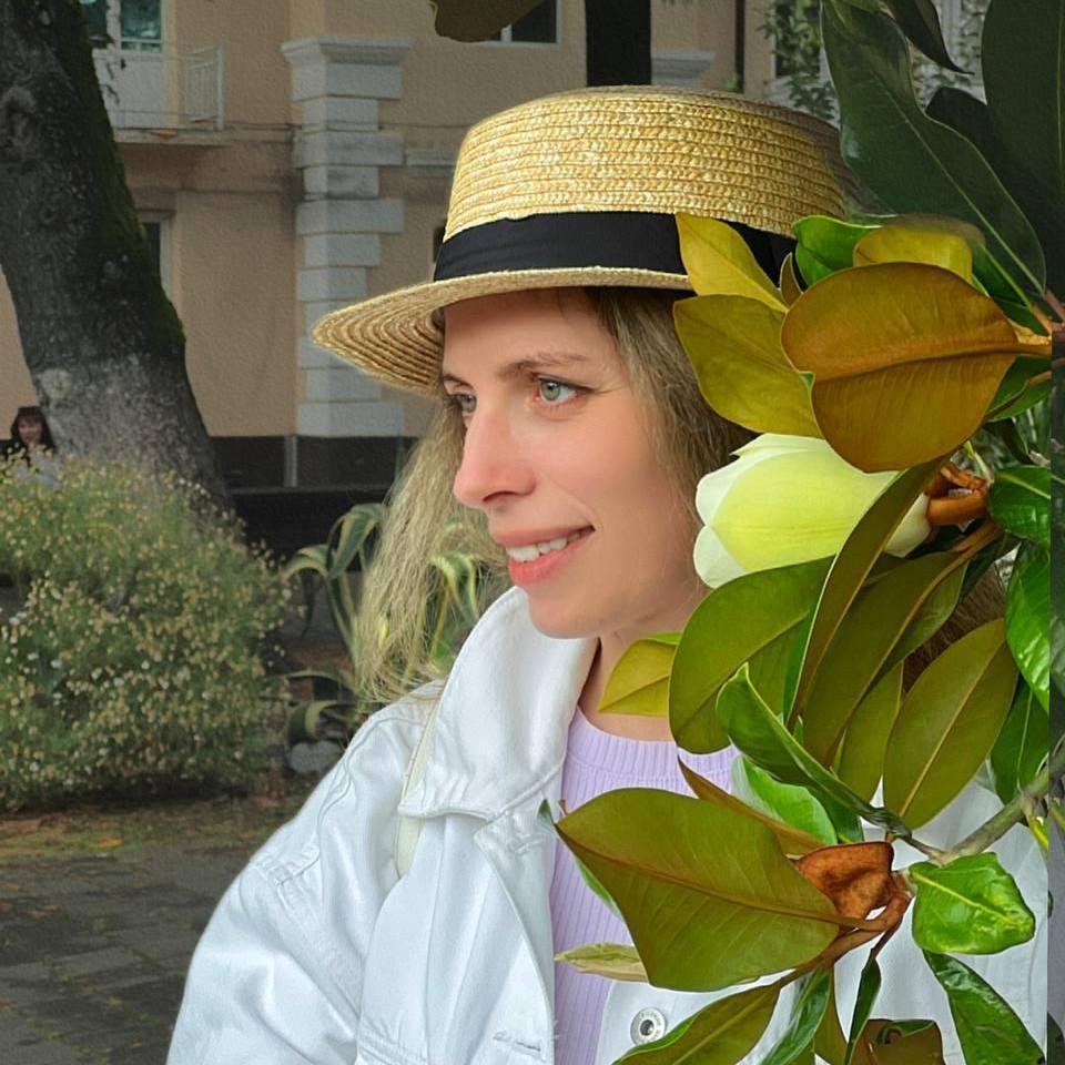 <p>Наталья Лосева </p>