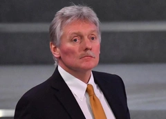 Дмитрий Песков в годовщину свадьбы с Татьяной Навкой рассекретил внучку: девочка уже ходит в школу