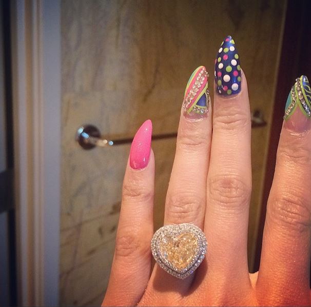 Источник: @nickiminaj